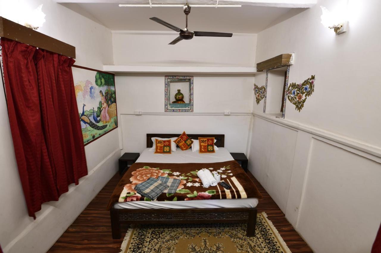 Jaswant Bhawan Home Stay Jodhpur  Buitenkant foto