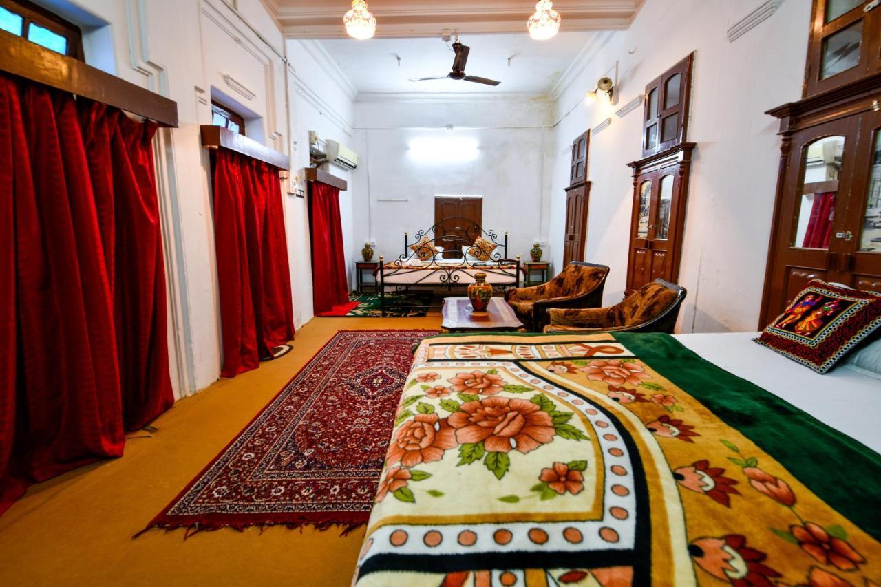 Jaswant Bhawan Home Stay Jodhpur  Buitenkant foto